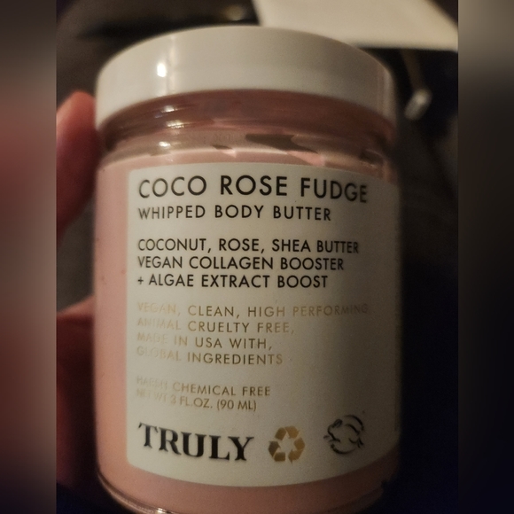 Truly Coco Rose Fudge Whipped Body Butter - Picture 1 of 2